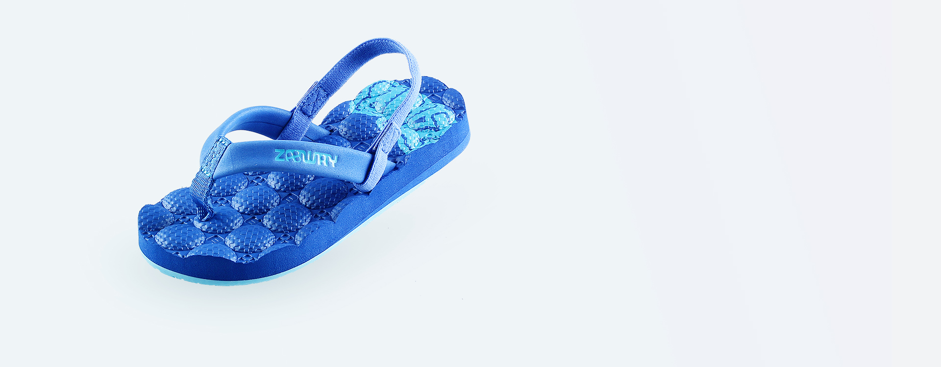 {振揚(yáng)實(shí)業(yè)是拖鞋廠(chǎng)家、拖鞋加工廠(chǎng)、拖鞋代工廠(chǎng)、高端拖鞋定制、人字拖加工廠(chǎng)、定制拖鞋工廠(chǎng)、品牌拖鞋代工廠(chǎng)、涼鞋代工廠(chǎng)、沙灘拖鞋廠(chǎng)家、涼鞋廠(chǎng)家，提供男士拖鞋，女士拖鞋，兒童拖鞋。}